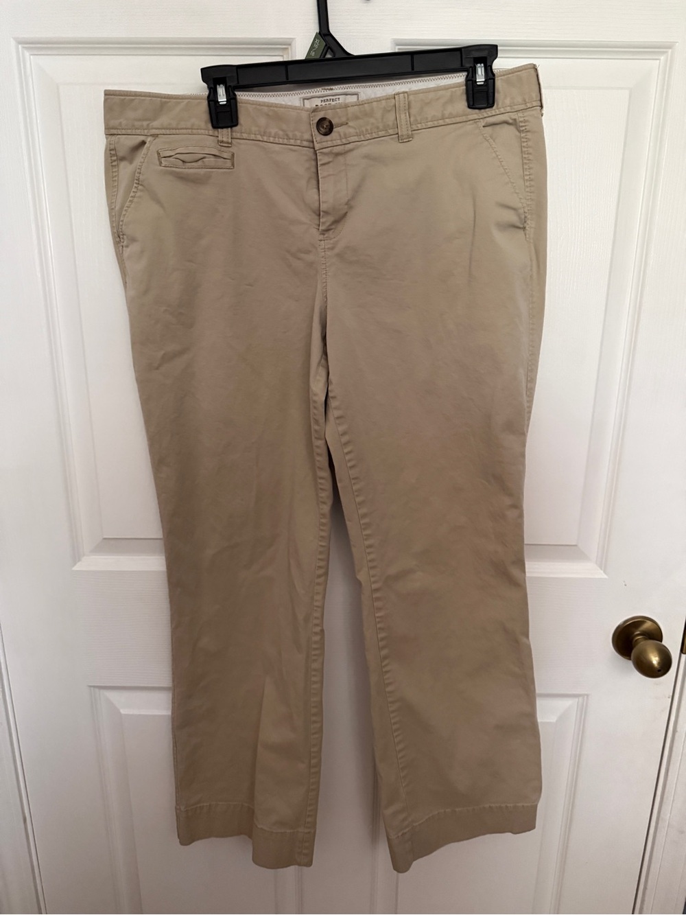 Old Navy Women's Khaki Boot Cut Jeans - Beige